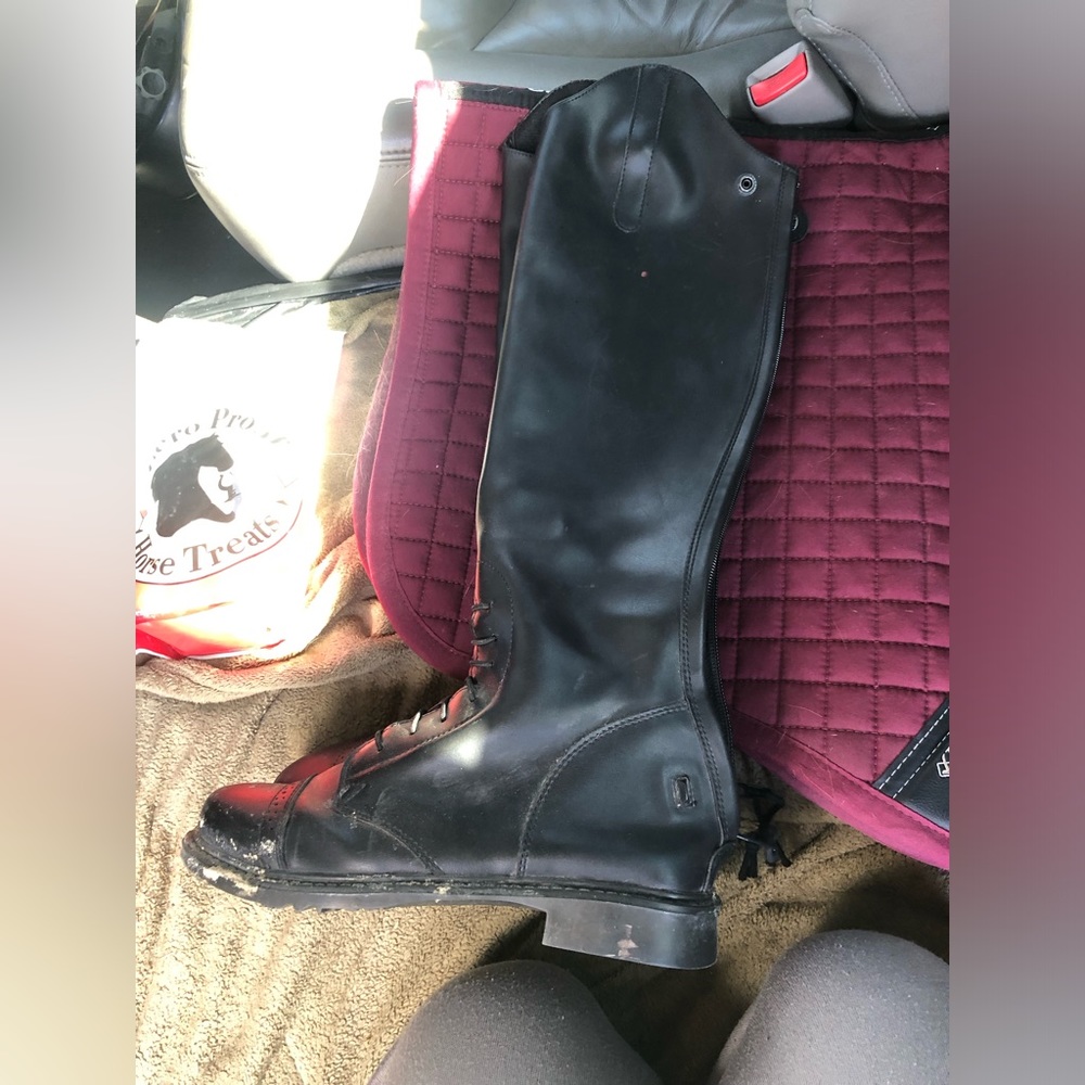 tuff rider riding boots size 8.5